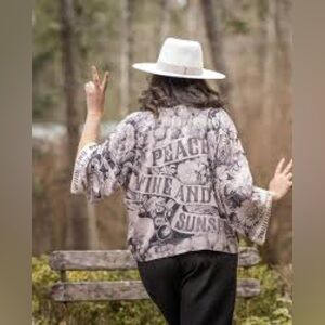 Market of the stars, kimono size Medium ￼large